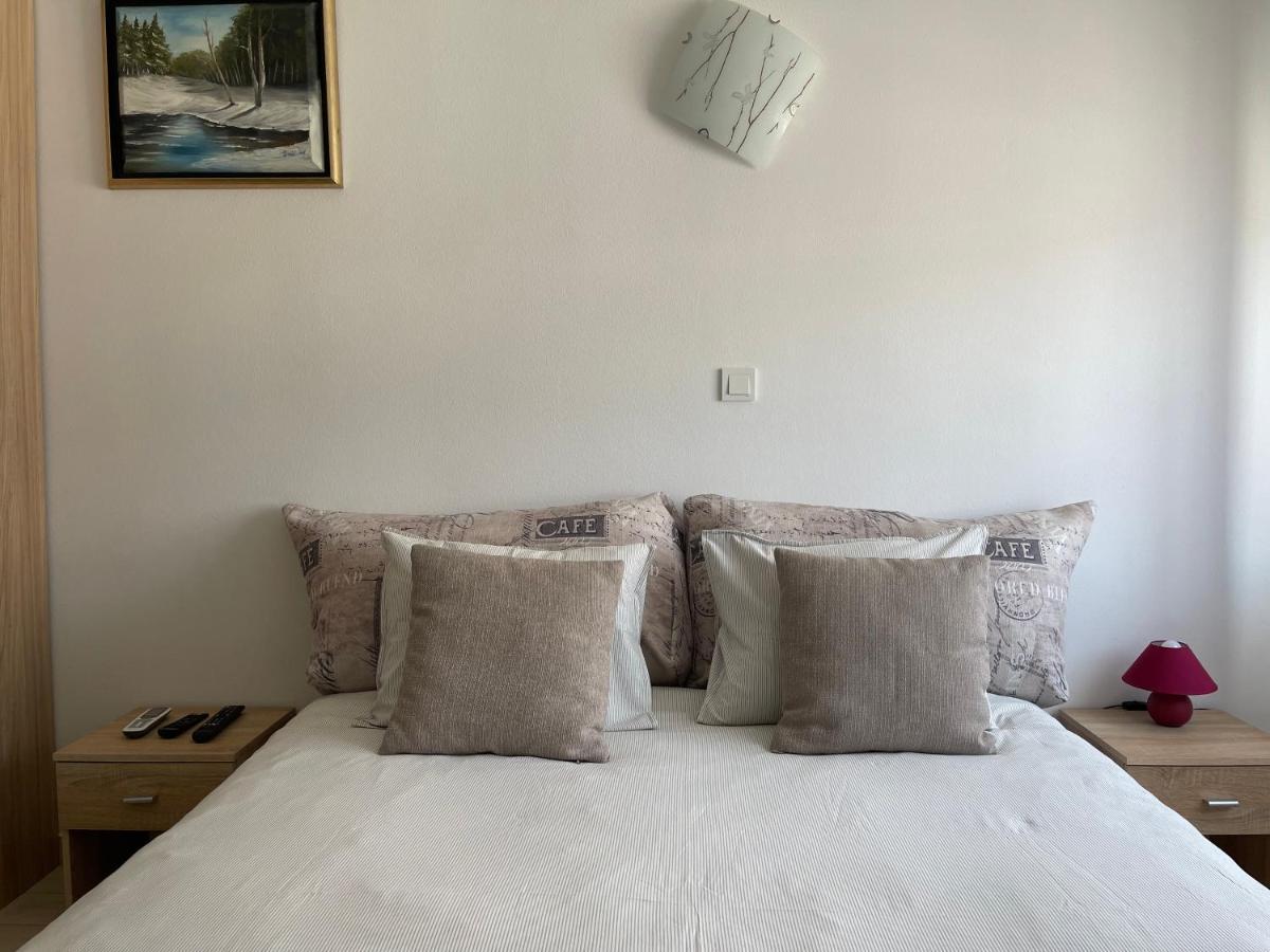 Apartament Elena Palit Zewnętrze zdjęcie