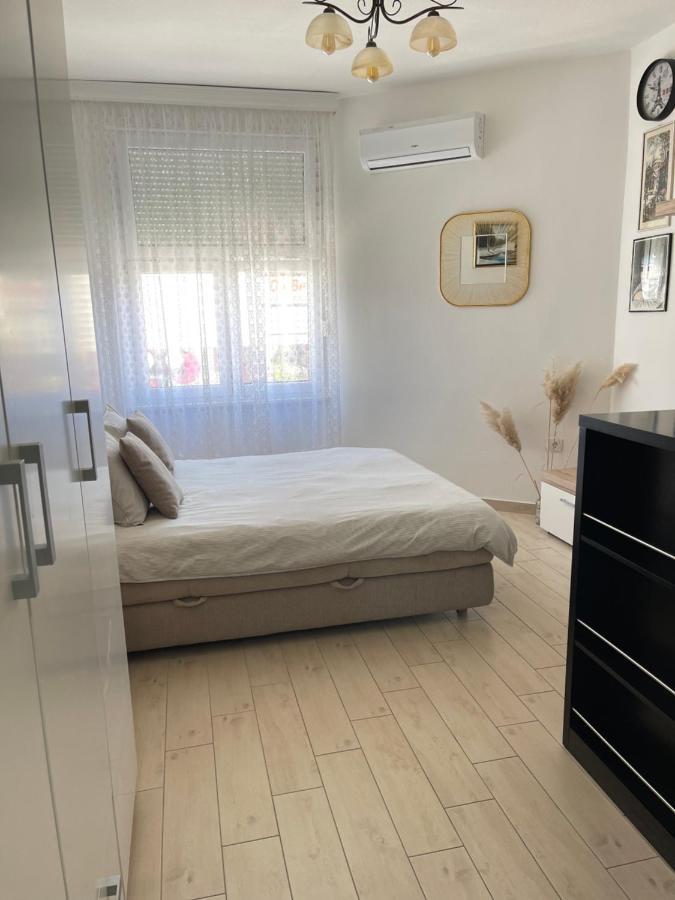 Apartament Elena Palit Zewnętrze zdjęcie